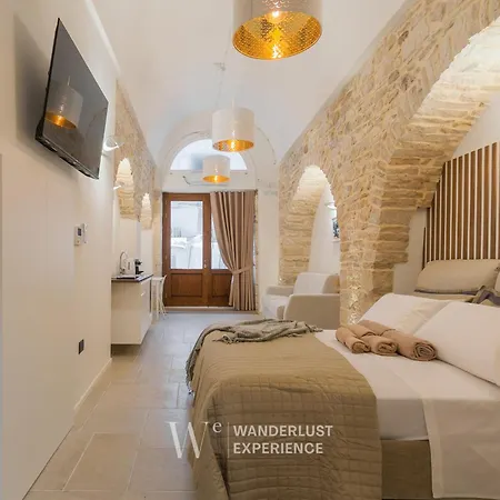 Wanderlust Experience White Cave Bitonto