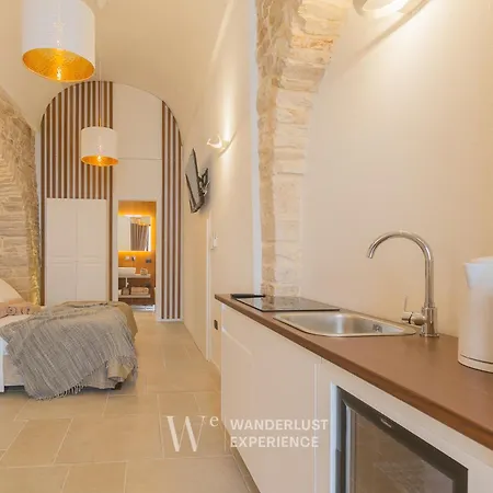 Wanderlust Experience White Cave